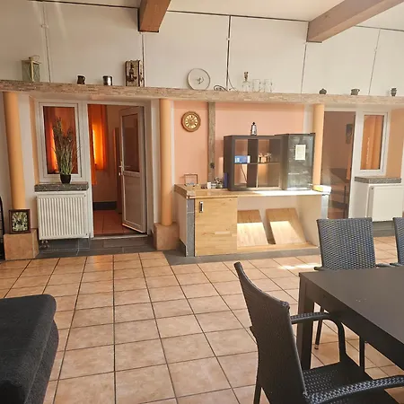 200qm Work And 4 Schlafzimmer Jedes Mit Eigenem Badezimmer, Neu Modernisiert Apartamento *