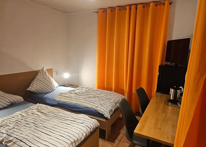 200qm Work And 4 Schlafzimmer Jedes Mit Eigenem Badezimmer, Neu Modernisiert * Eschweiler