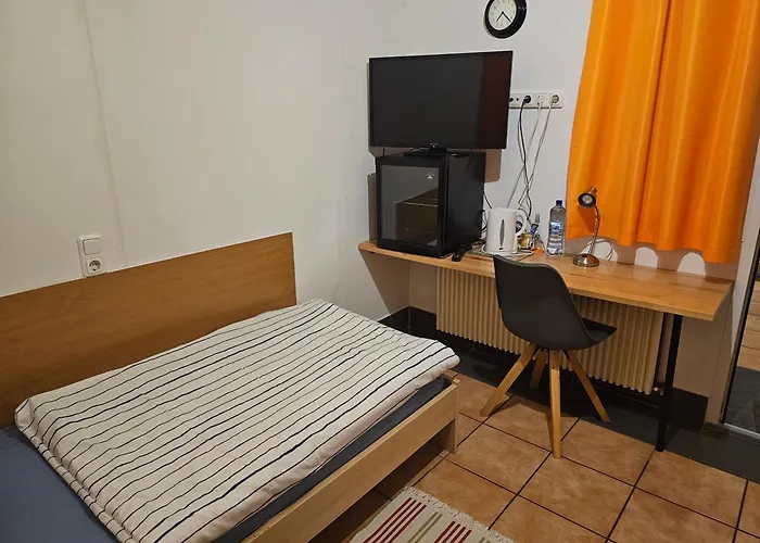 200qm Work And 4 Schlafzimmer Jedes Mit Eigenem Badezimmer, Neu Modernisiert Lejlighed *