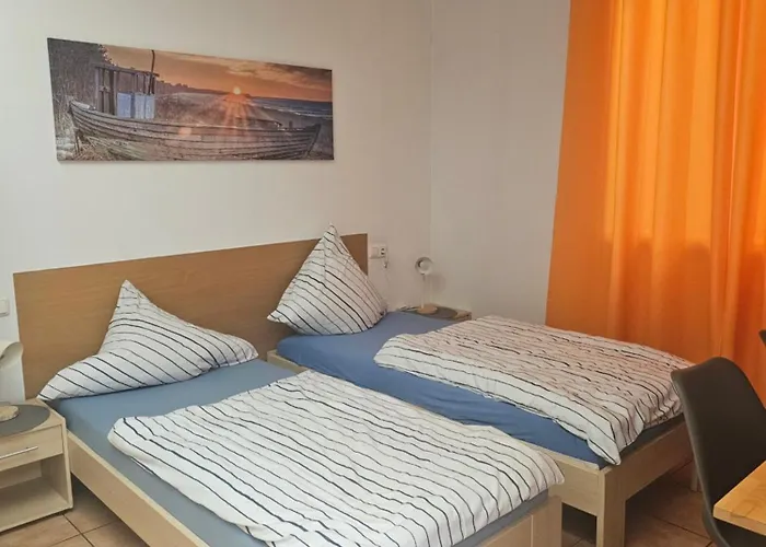 200qm Work And 4 Schlafzimmer Jedes Mit Eigenem Badezimmer, Neu Modernisiert Lejlighed